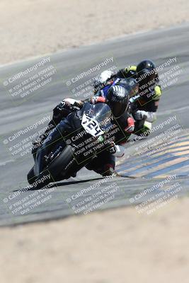 media/Apr-20-2025-CVMA (Sun) [[39090e8767]]/Race 16-Formula Middleweight/